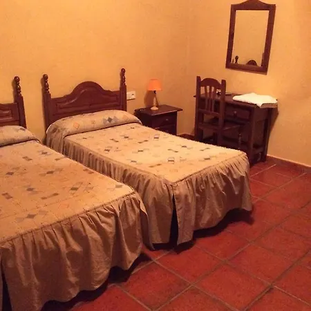 Country house Alojamiento Rural Castillo De *