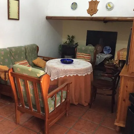 Alojamiento Rural Castillo De Country house *